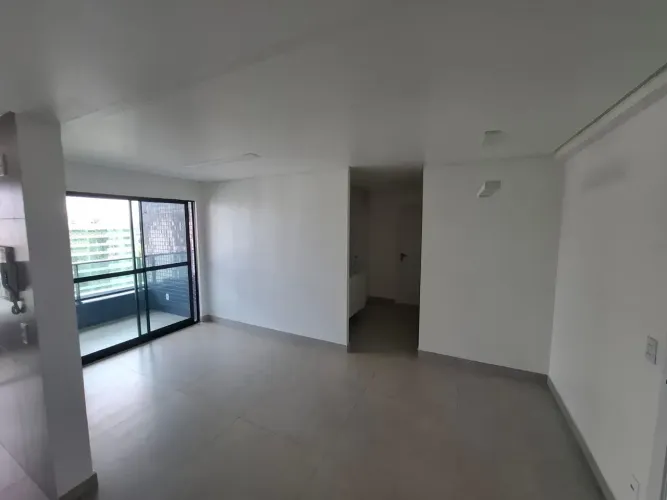 VENDO apto no Poço, 2 quartos (1st), Wcsocial, alto, nasc. 1 vaga cob. lazer compl., ano