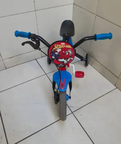 Bicicleta aro 12 Homem Aranha