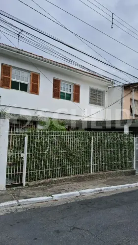 Casa para locação com 191 metros, 03 dormitórios e 03 vagas na Chácara Santo Antonio
