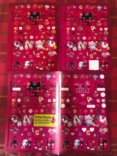 Adesivos antigos da Capricho