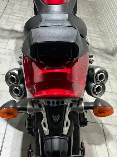 Yamaha Vmax 1700 