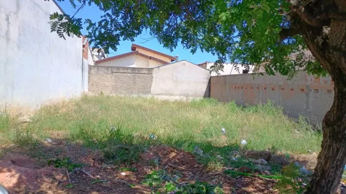 Terreno Jardim Santa Cruz, 200m, murado, ótima localização