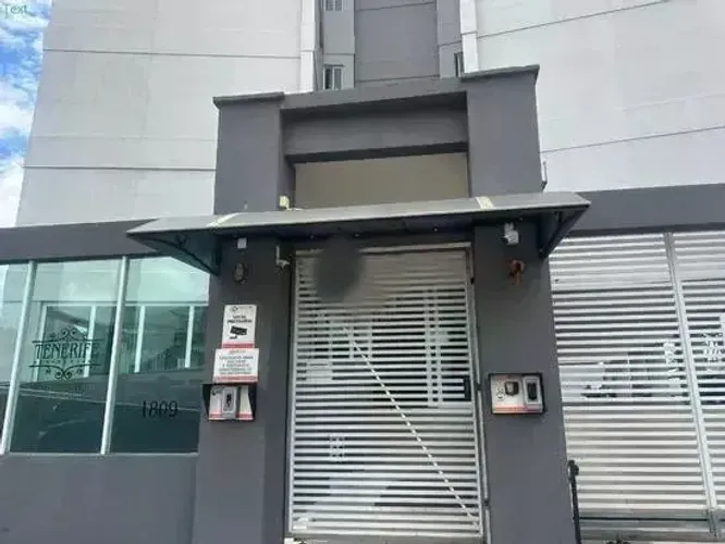Excelente Apto Semi mobiliado no Condomínio Residencial Tenerife
