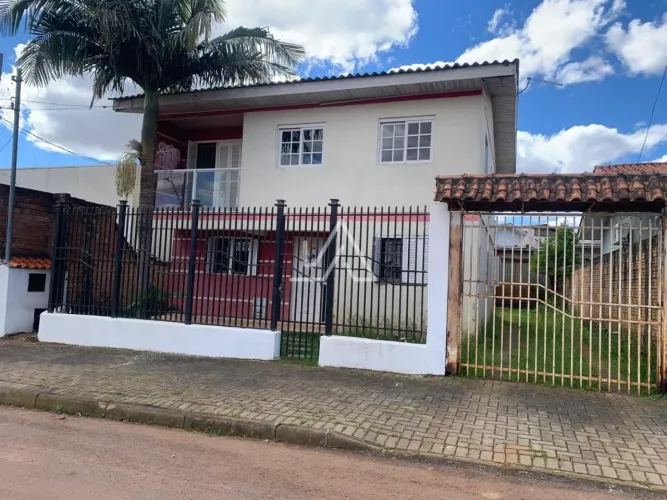EXCELENTE CASA NO LOT. PAMPA