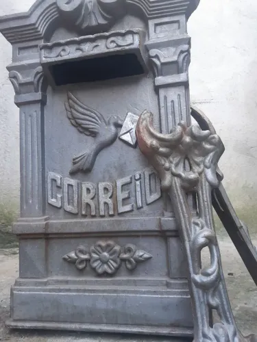 Caixa de correios estilo Colonial