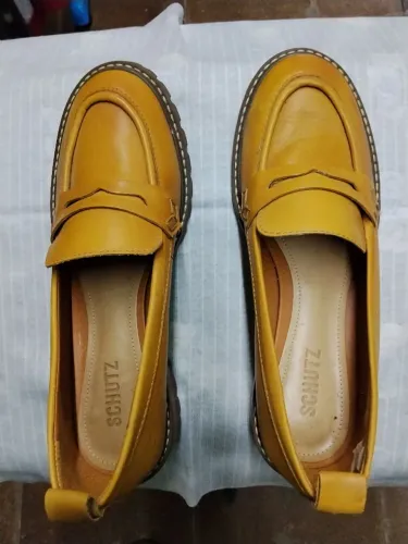Sapato Schutz