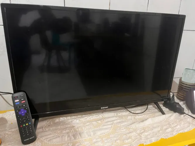 TV SEMP ROKU 32 POLEGADAS