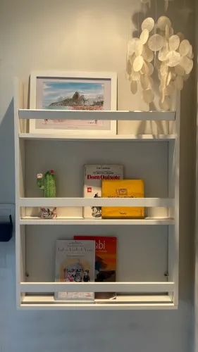 Prateleira para livros 