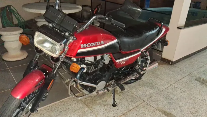CB 450 1989, excelente estado