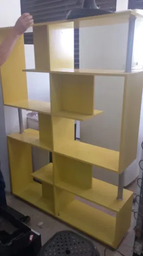 Estante Pequena