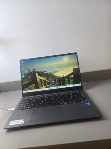 NOTEBOOK SAMSUNG I7 (12ª GER)12GB RAM 240GB SSD