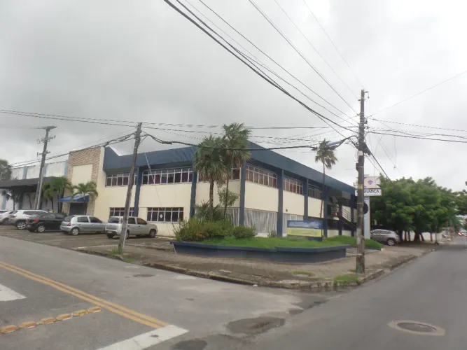 VILA UNIÃO - PRÉDIO COMERCIAL - AV. LUCIANO CARNEIRO N 2255, Aprox. Área Total De 2.280 Me