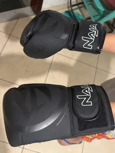 Luva naja