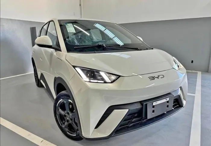 BYD Dolphin Mini (Elétrico) 2025