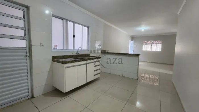 Oportunidade - Casa residencial comercial - Jardim Por do Sol - 7 Dormitórios - 340m².