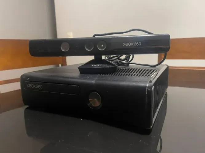 XBOX 360 COM KINECT TROCO POR SWITCH V1 DESBLOQUEADO