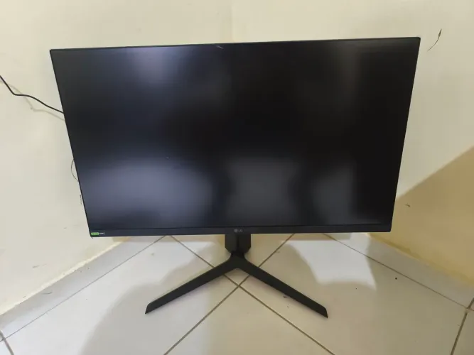 Monitor Gamer LG UltraGear 27? Full HD 1920x1080 144Hz 1ms