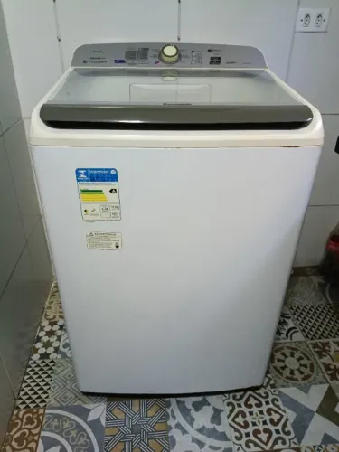 Máquina de lavar Panasonic 14 KG