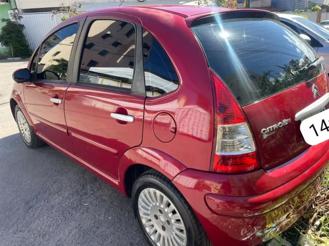 Citroen C3 GLX 1.4/ GLX Sonora 1.4 Flex 8V 5P 2011