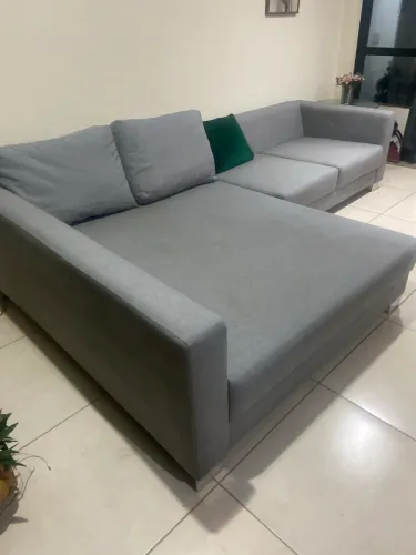 Maravilhoso Sofá Chaise em Linho Cielo gigante ideal para coberturas e casas grandes