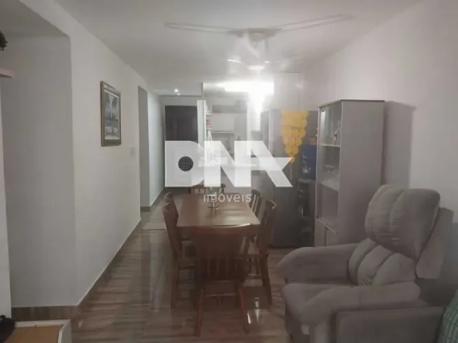 Prédio Residencial : / Residencial / Aeroclube