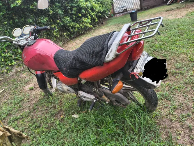Suzuki yes 125 (dock ok)