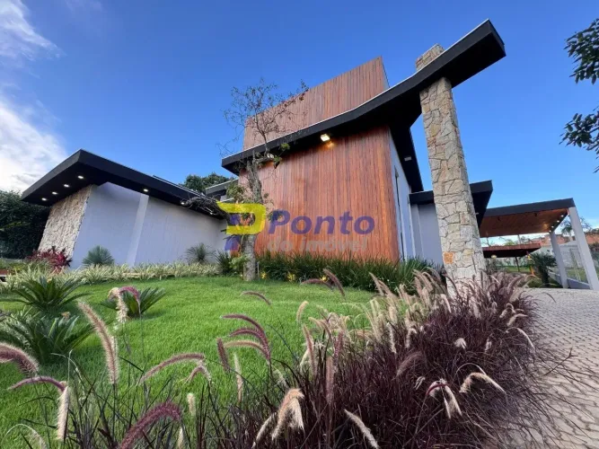 Casa no Condomínio Sonho Verde