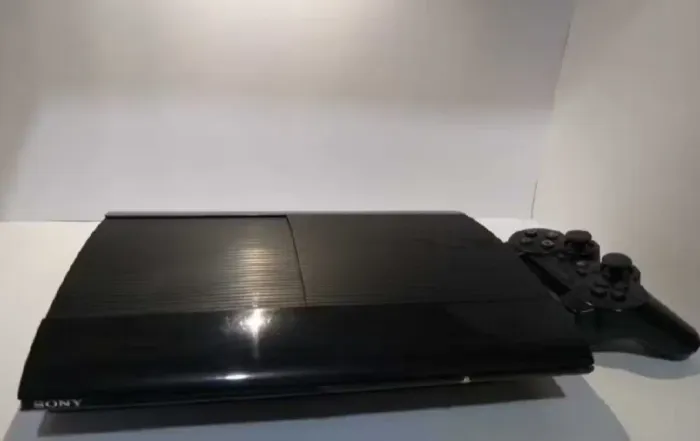PS3 SUPER SLIM NAO TA FUNCIONANDO 