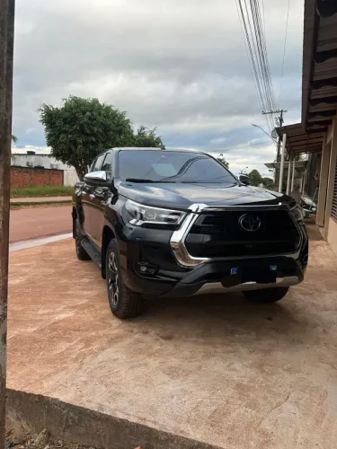 Toyota Hilux CD SRX 4X4 2.8 TDI 16V Diesel Aut. 2022