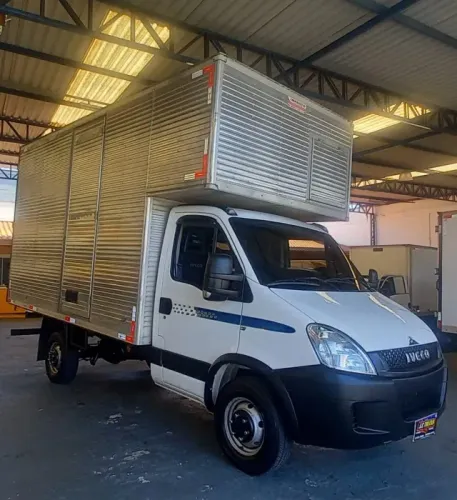Iveco Daily Chassi 35s14 3.0 16V Diesel Mec. (e5) 2018