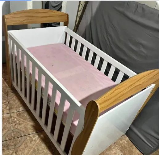 Vende se berço