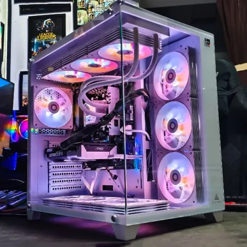 PC Gamer Ryzen 7 5800X + RTX 5060 8GB GDDR7 (DLLS 4/RT)