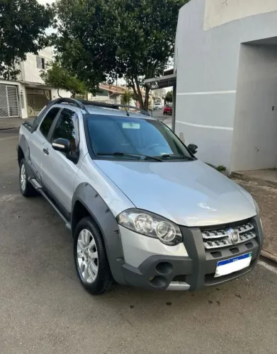 Fiat Strada Volcano 1.3 Flex 8V CD 2021