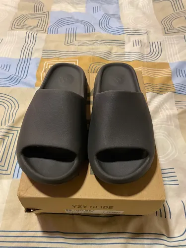 Yeezy Slide 40BR