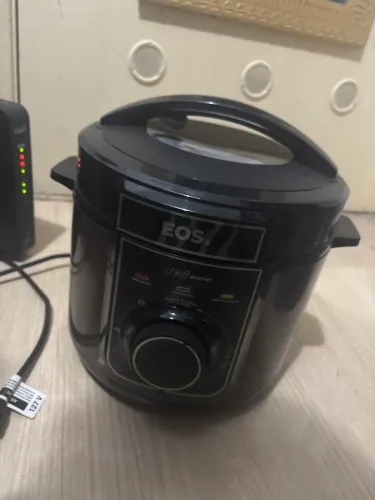Panela de pressão elétrica eos