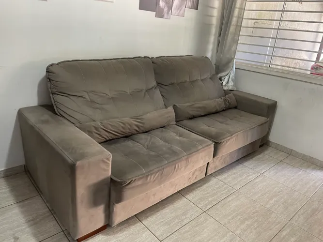 Sofá retrátil