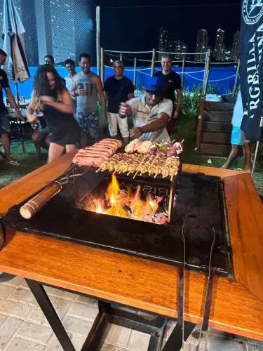 Churrasqueira Móvel Prisma Grill