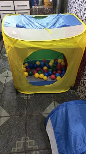 Cabana de túnel de bolinhas 