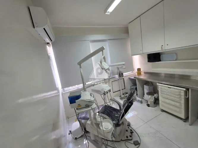 LOJA À VENDA COM (OU SEM) CONSULTÓRIO ODONTOLÓGICO MONTADO PRÉDIO MISTO 32 m²