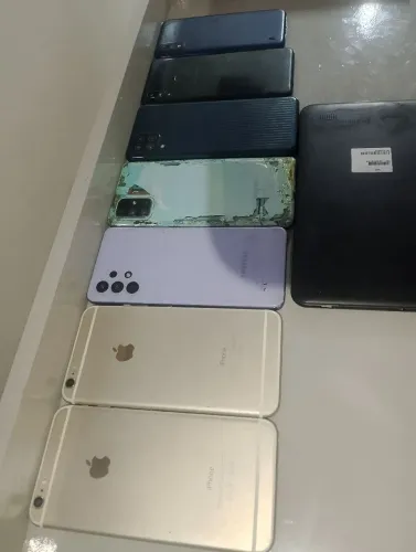Celulares quebrados