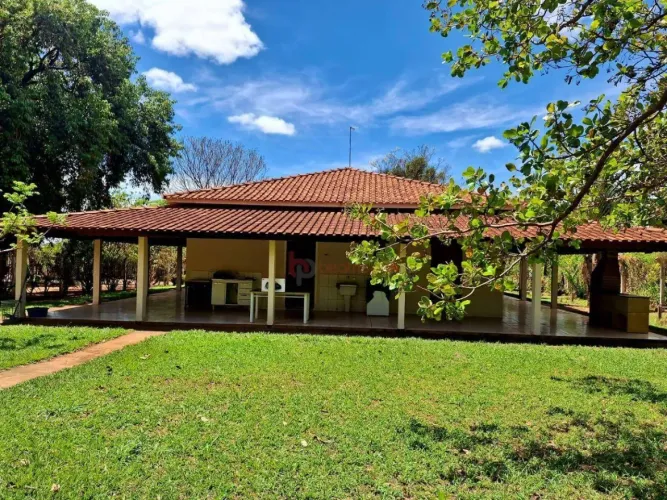 Chácara com 2 dormitórios à venda, 2180 m² por R$ 650.000,00 - Centro - Nova Aliança/SP