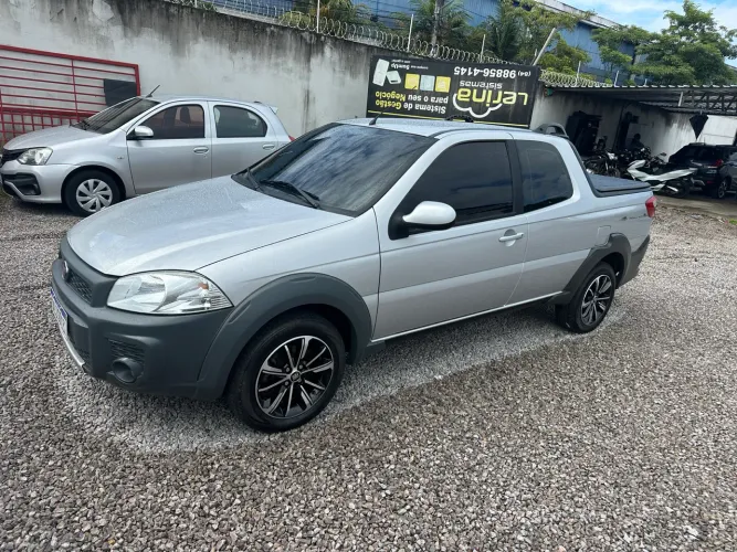 Fiat Strada Freedom 1.4 Flex 8V CD 2019
