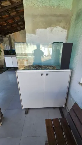Aquário 1m  com móvel branco