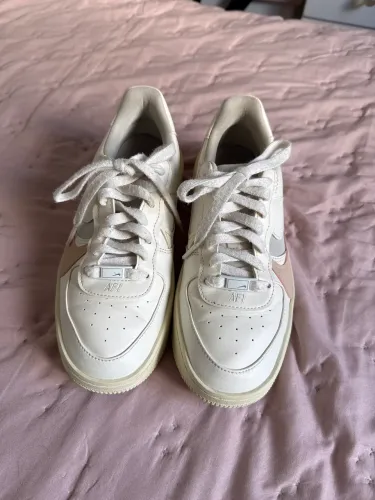 Tênis feminino 