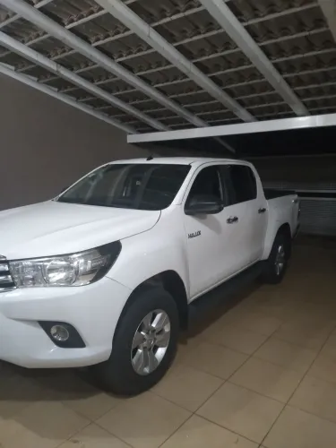 Toyota Hilux CD 4X4 2.8 Diesel Mec. 2020