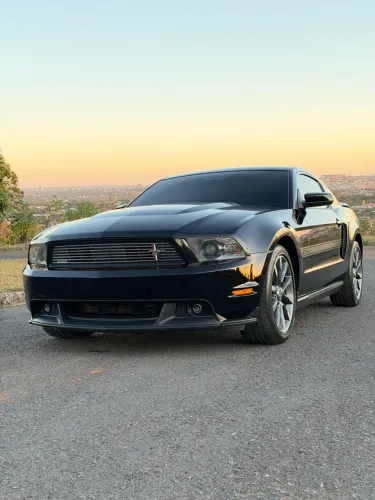 Ford Mustang GT V8 2011
