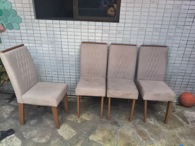 Cadeiras para mesa