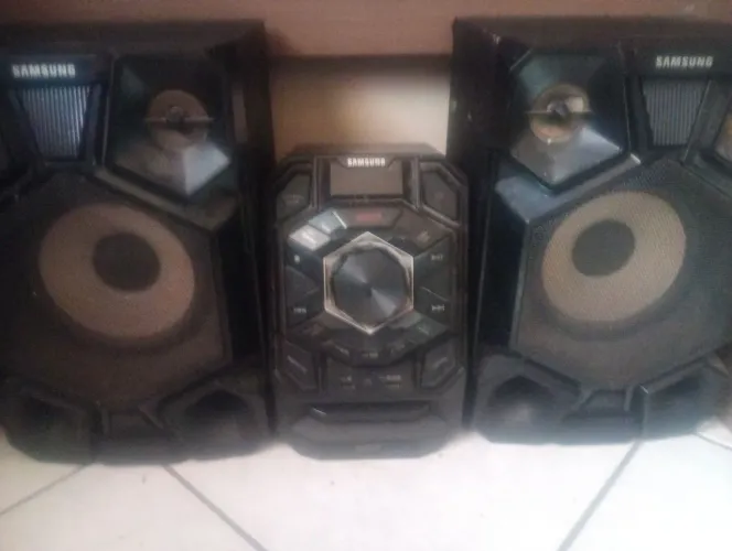 Vendo Son Samsung R$ 400