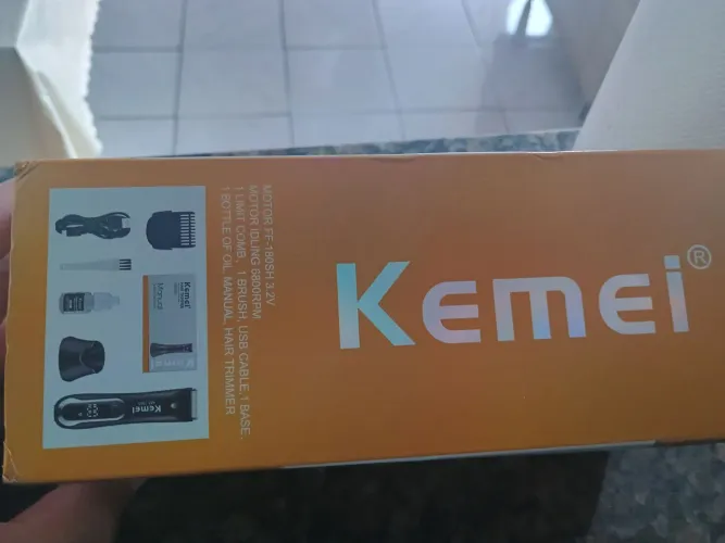 Máquina kemei prova de água com. Led 