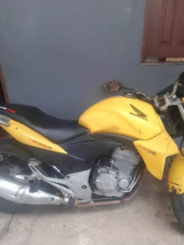 Honda cb 300r 2012